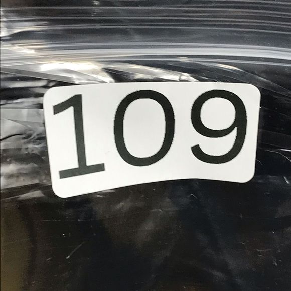 Nike Huarache Run Triple White Athletic Running Shoes 654275-110 Womens Size 7.5 - Picture 12 of 12